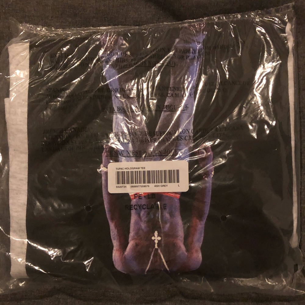 Supreme Tupac Hologram Tee Size Large